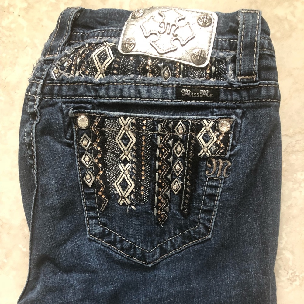 💯 percent authentic Miss Me jeans